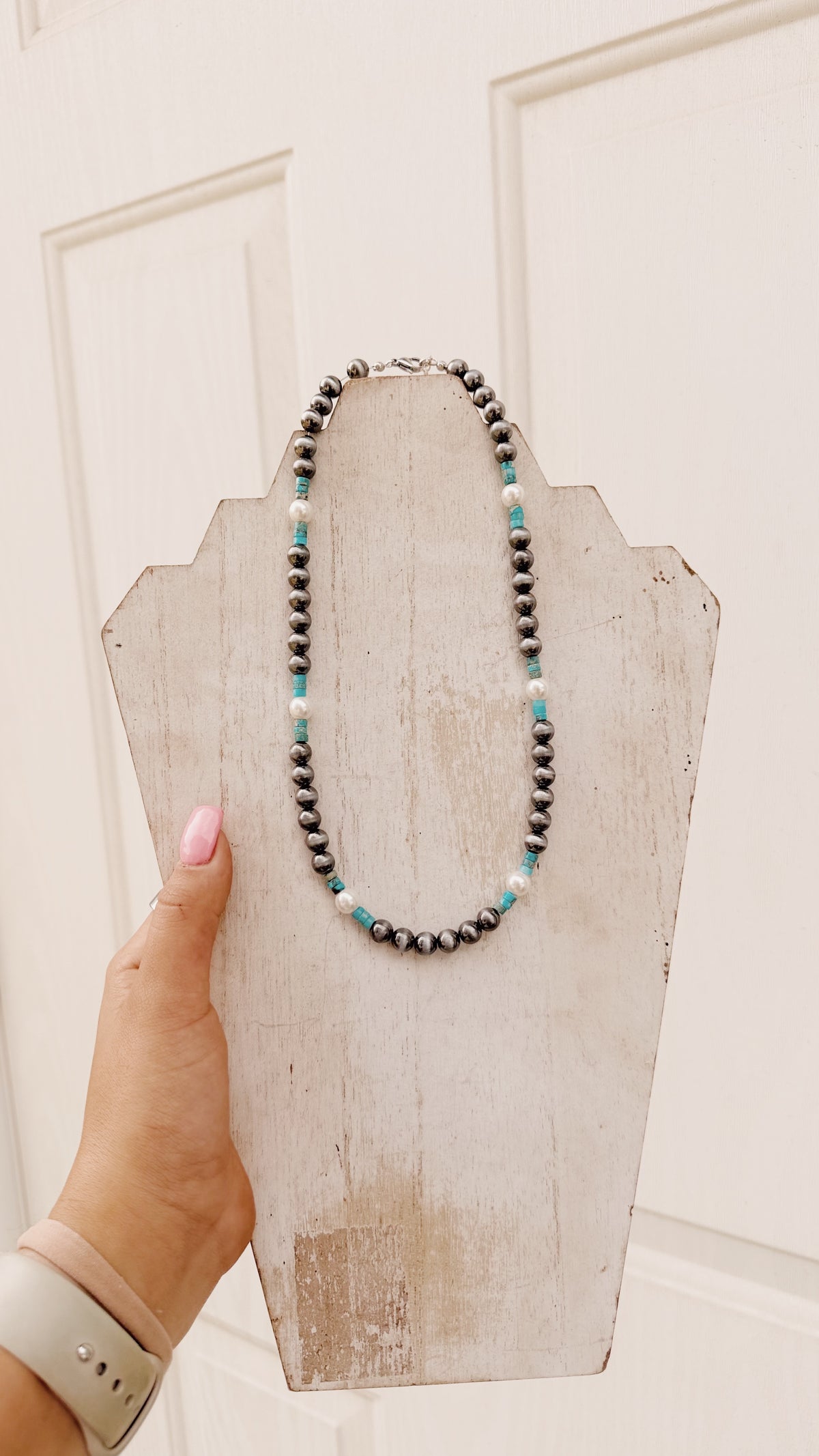 6 Navajo and Pearl Beaded Necklace