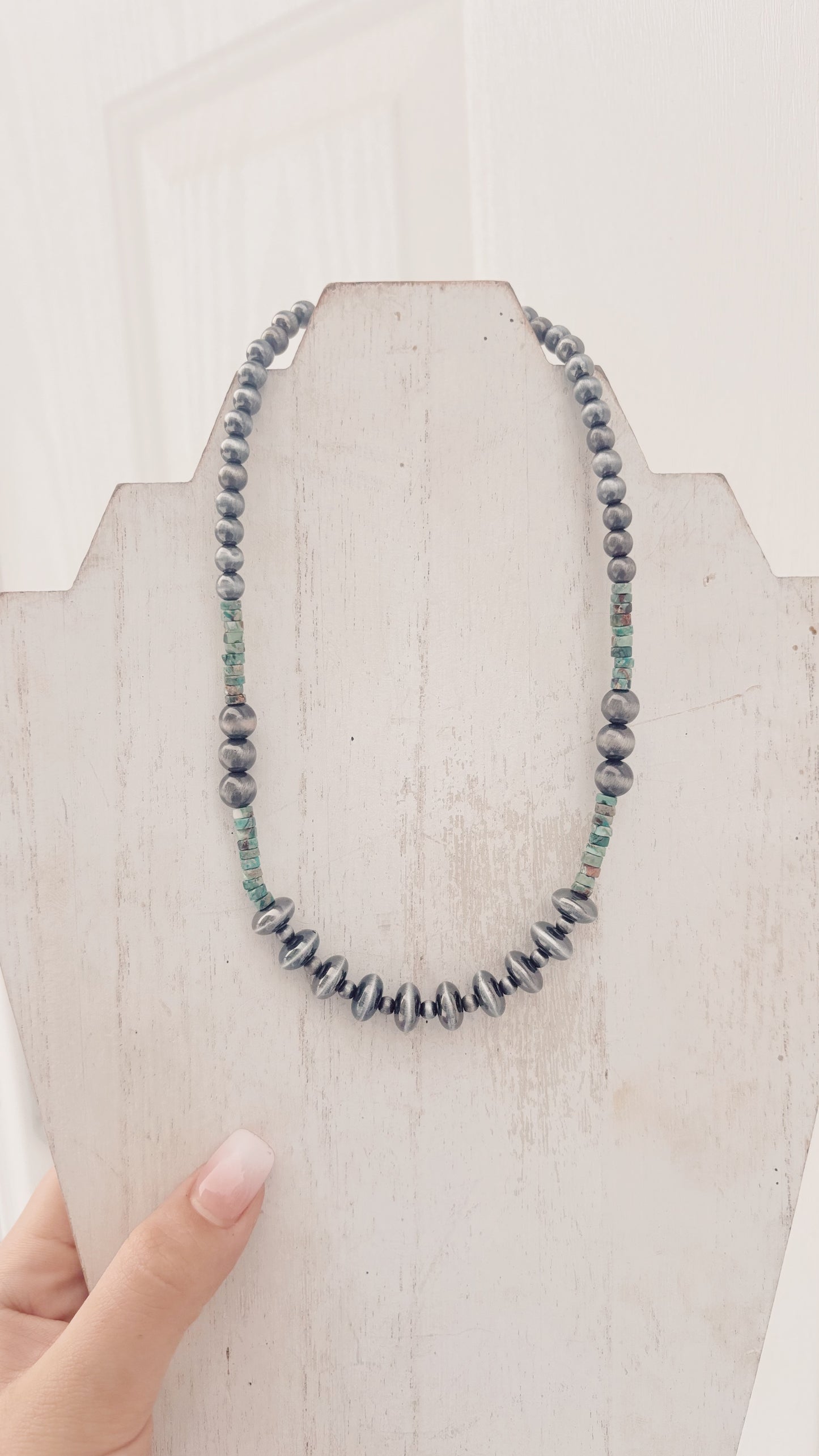 Turquoise Beaded Necklace
