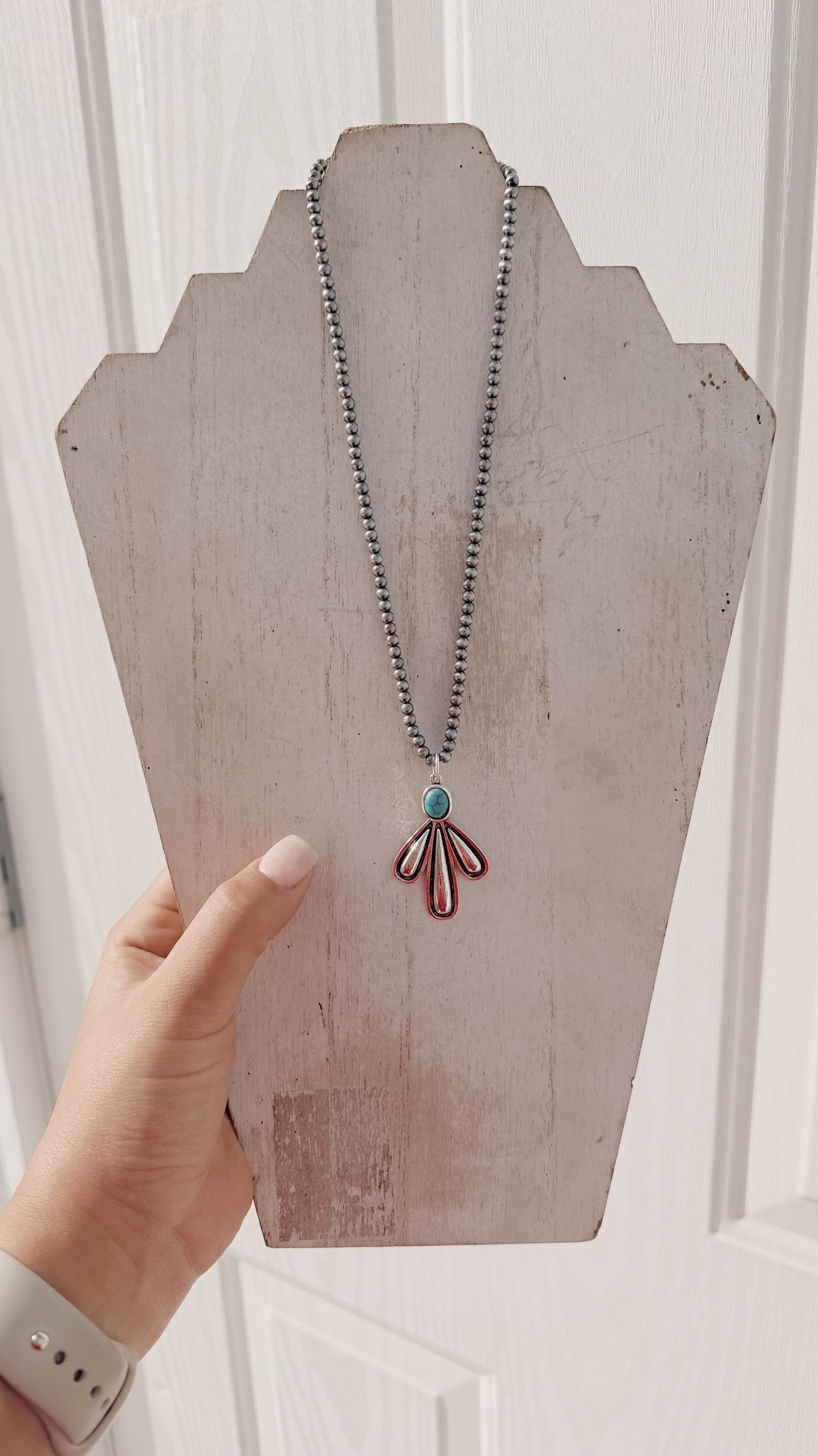 The Charlie Necklace