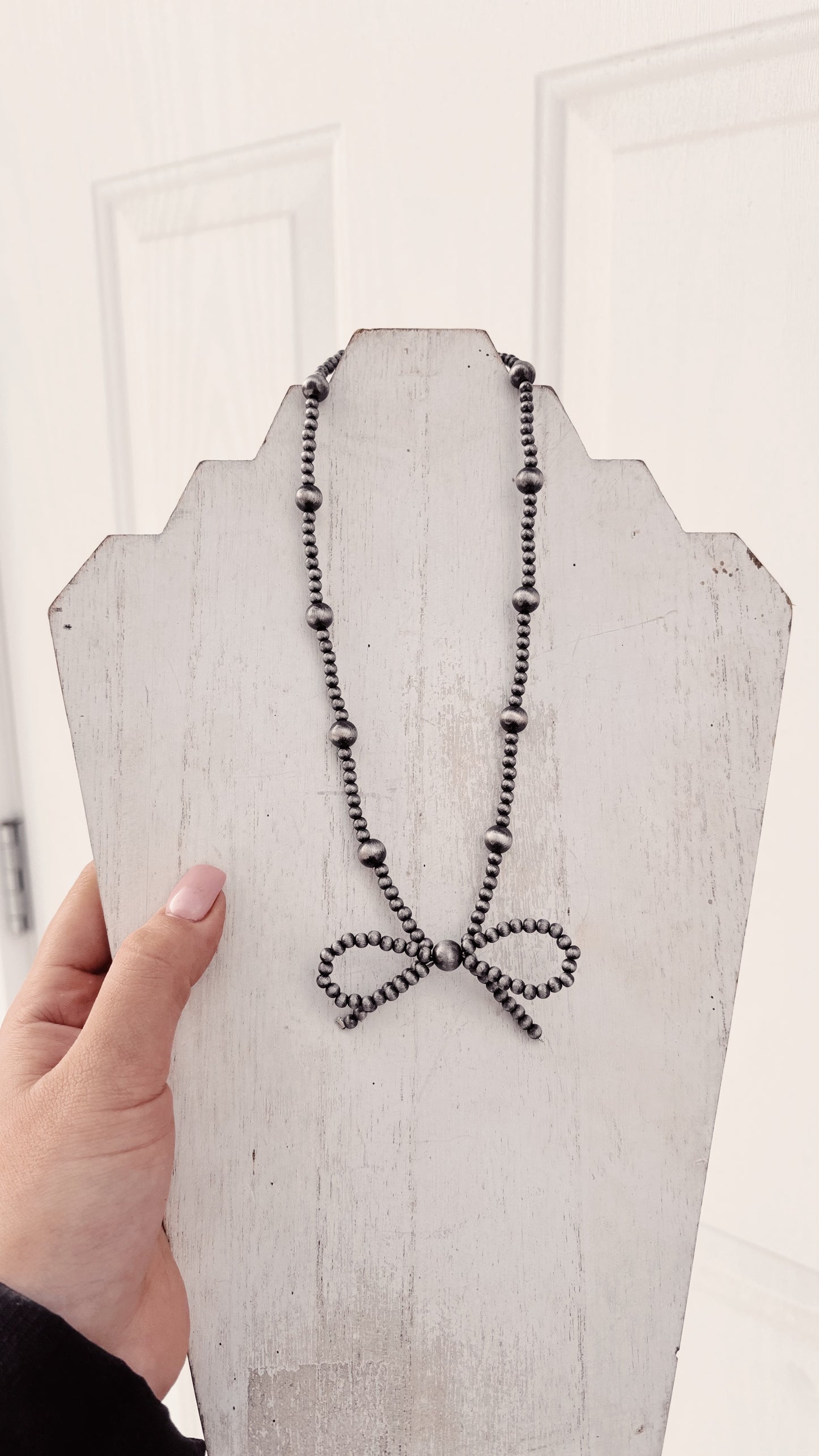 Beaded Bow Necklace