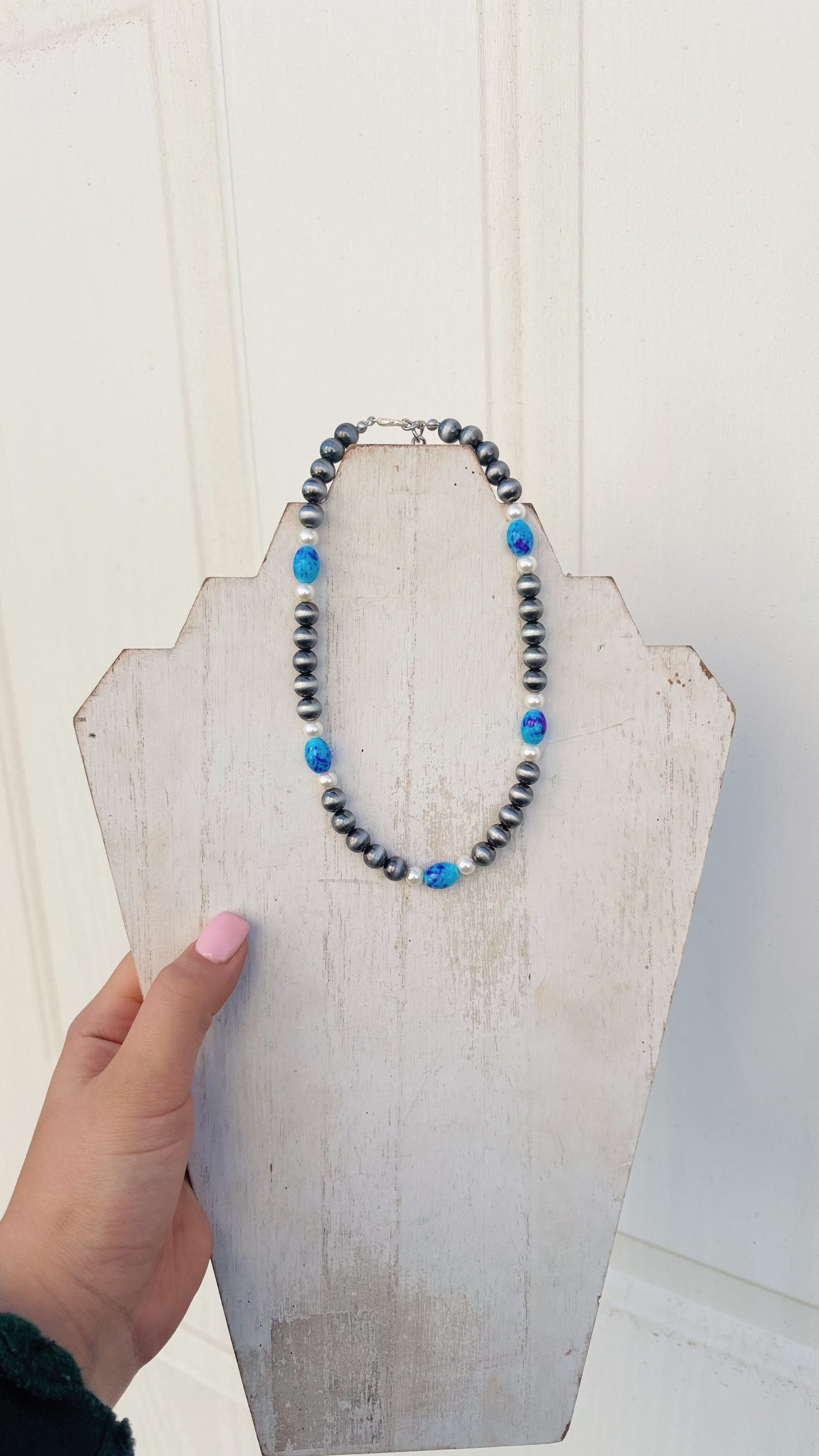 Beaded Chocker Necklace