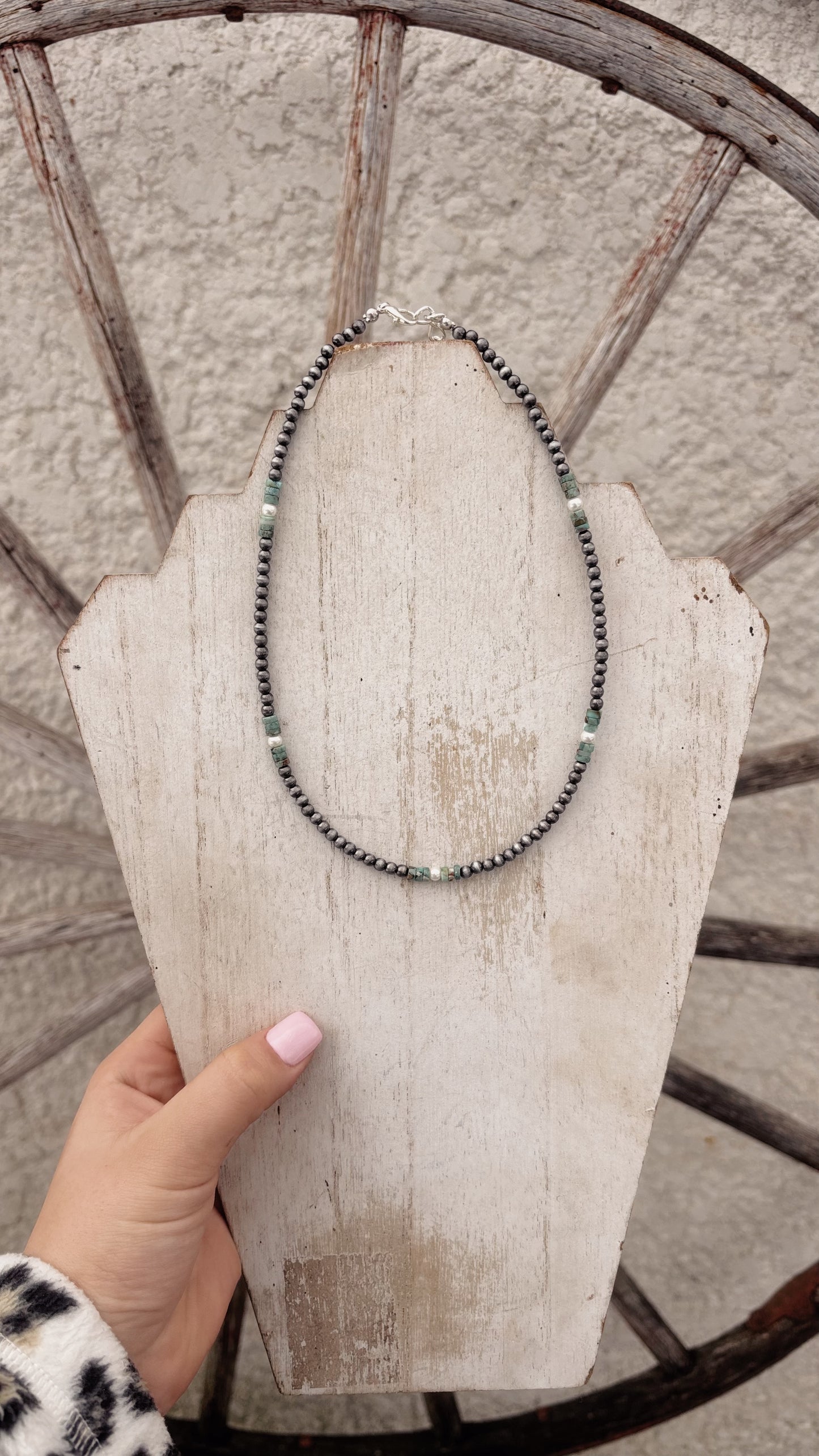 Clara Necklace