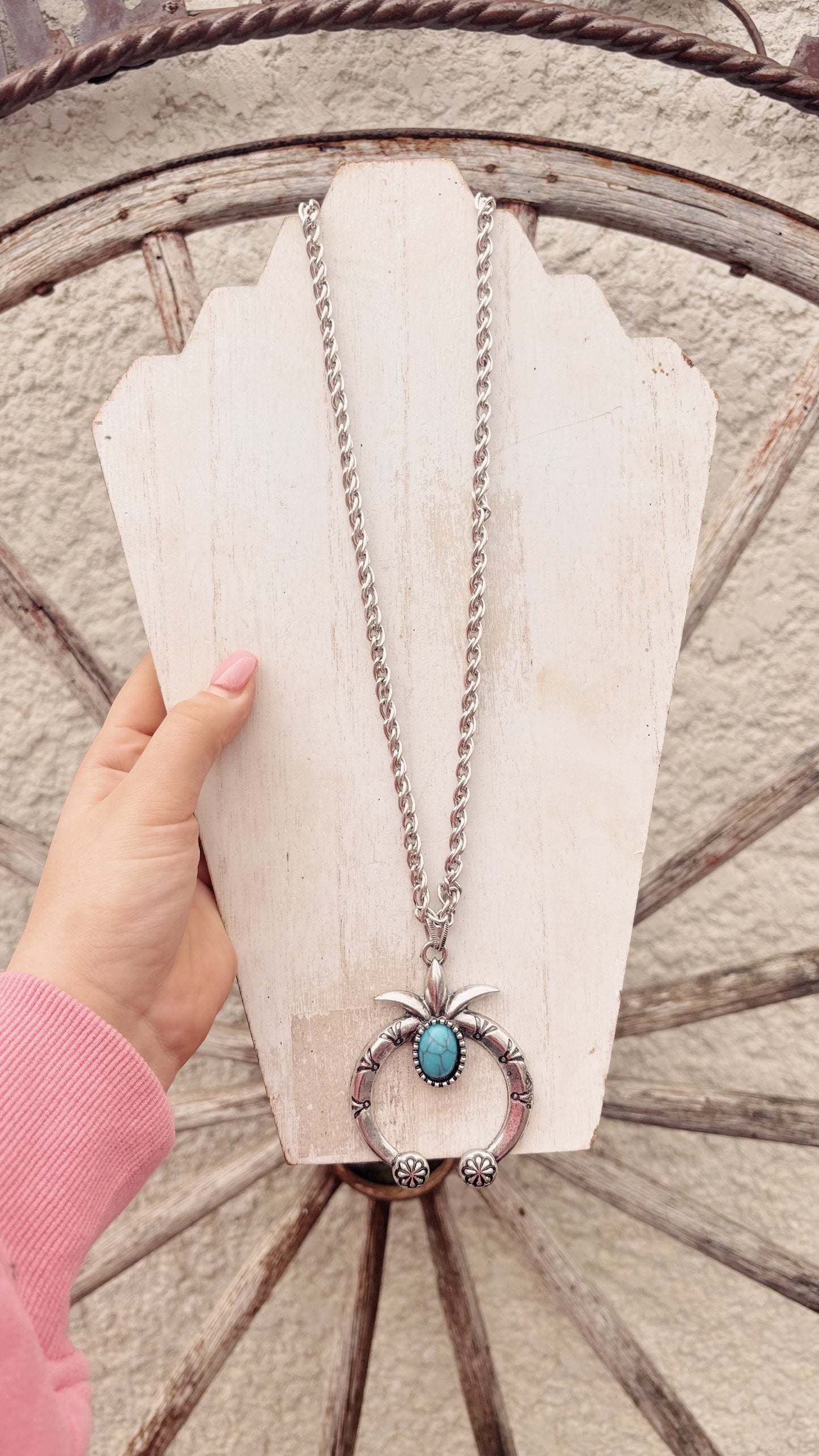 Chain Pendant Necklace