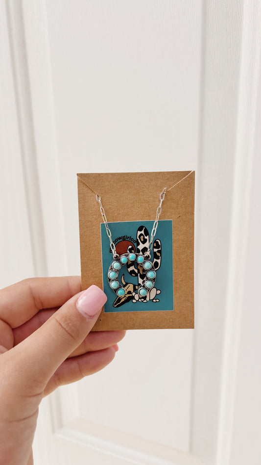 Turquoise Horse Shoe Necklace