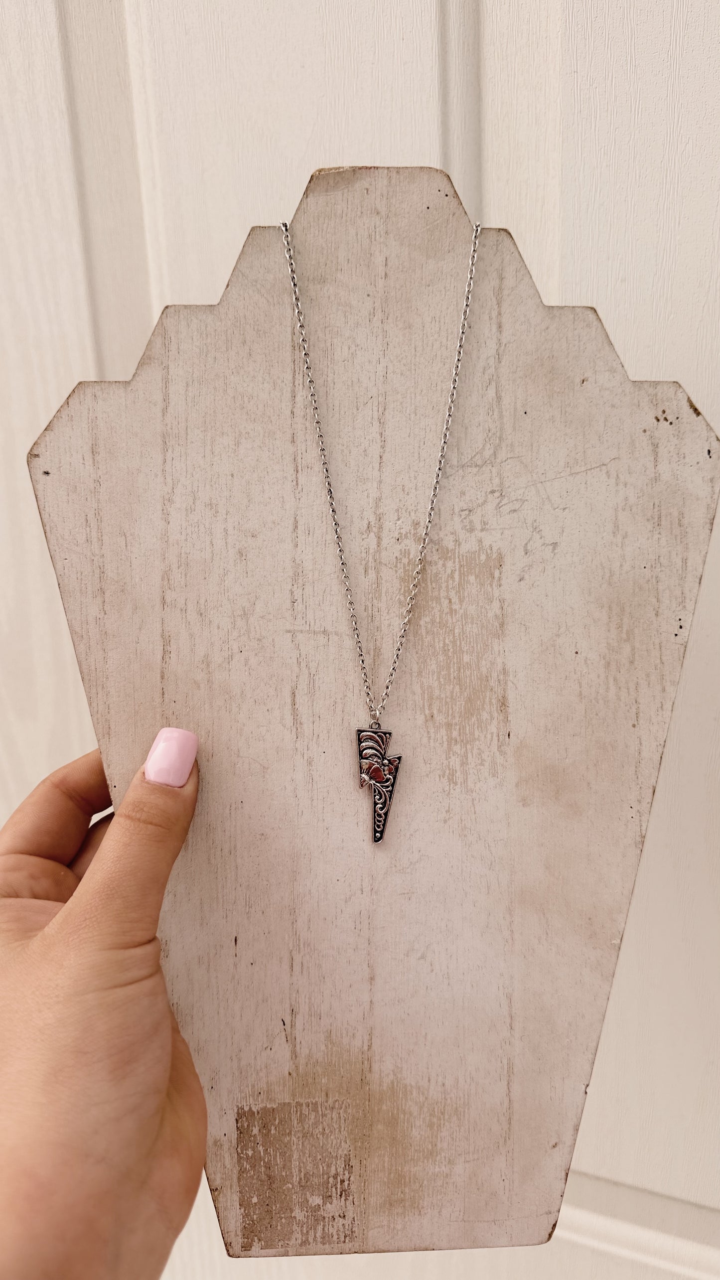 Floral Lightning Necklace